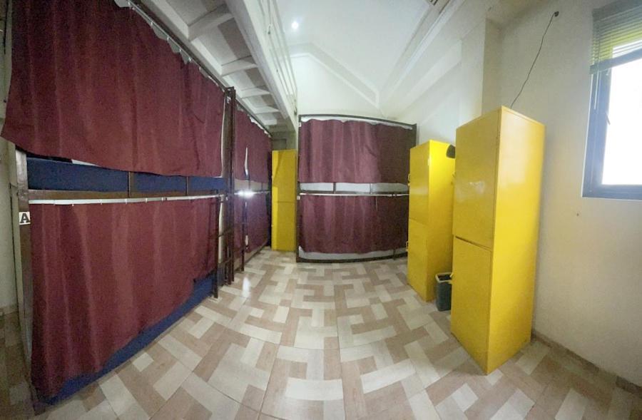Mador Malang Dorm Hostel ภายนอก รูปภาพ