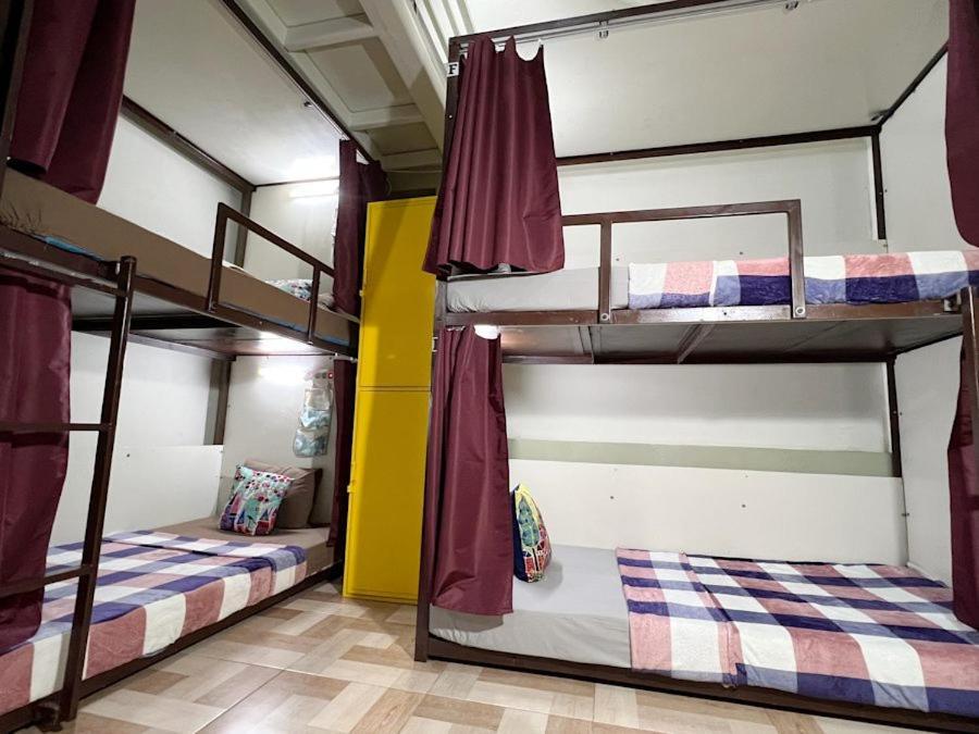 Mador Malang Dorm Hostel ภายนอก รูปภาพ